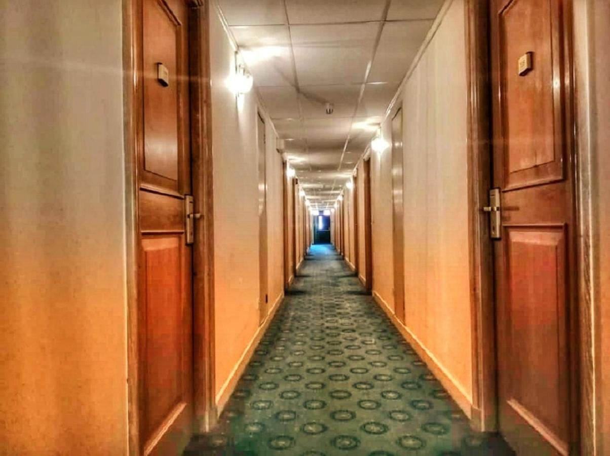 Terrace Hotel Бандар-Сери-Бегаван Экстерьер фото