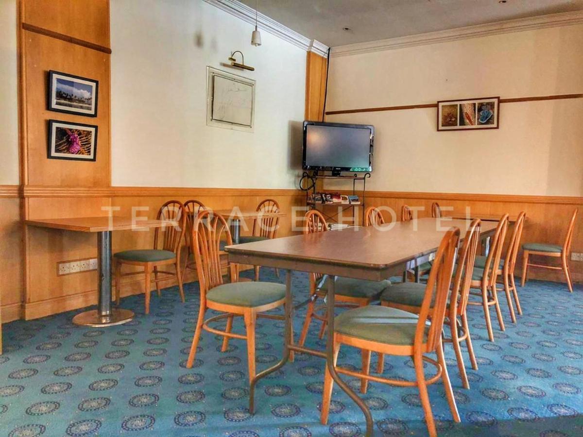 Terrace Hotel Бандар-Сери-Бегаван Экстерьер фото